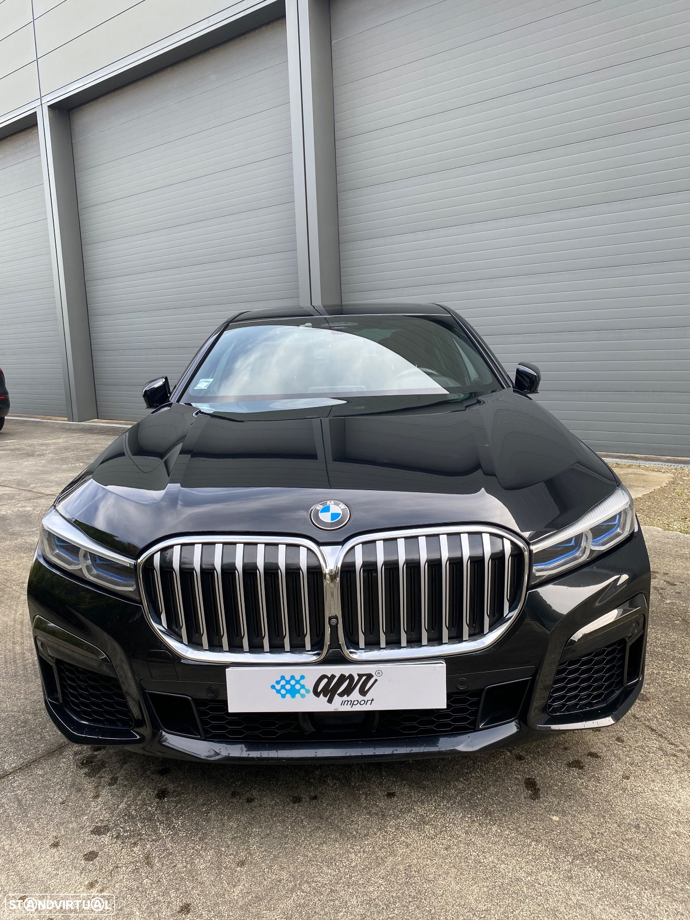 BMW 745 e iPerformance Pack M Auto - 2