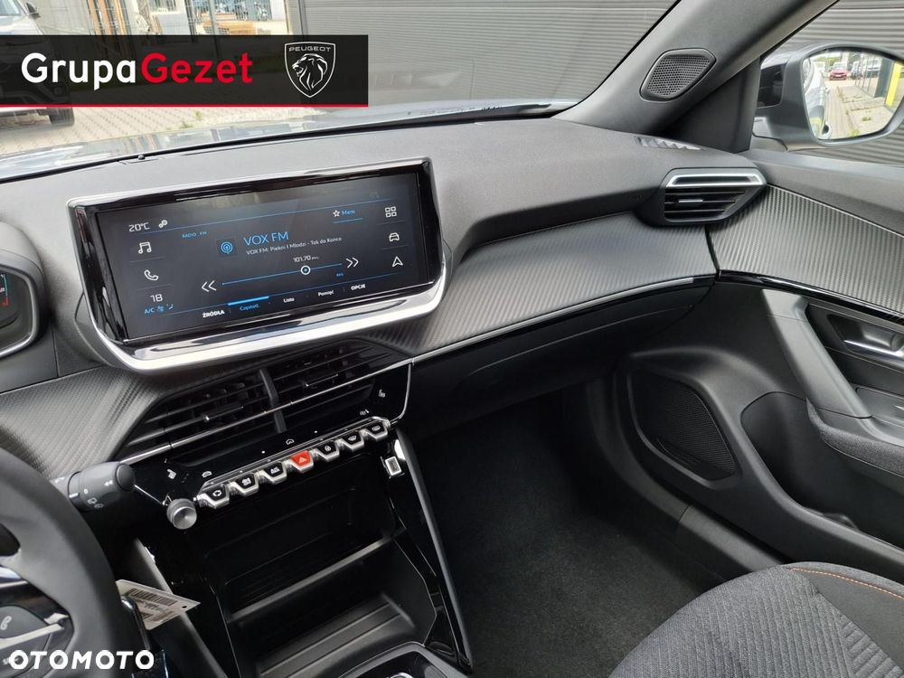 Peugeot 2008 - 9