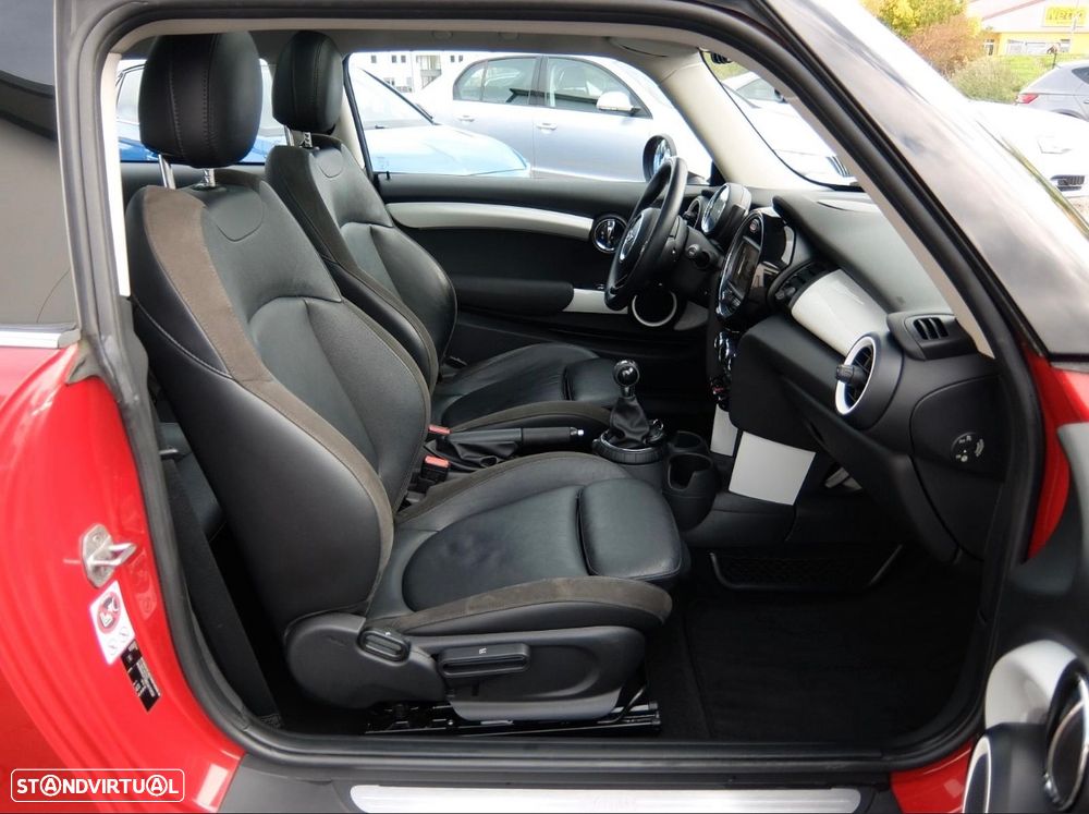 MINI 3 Portas Cooper D - 11