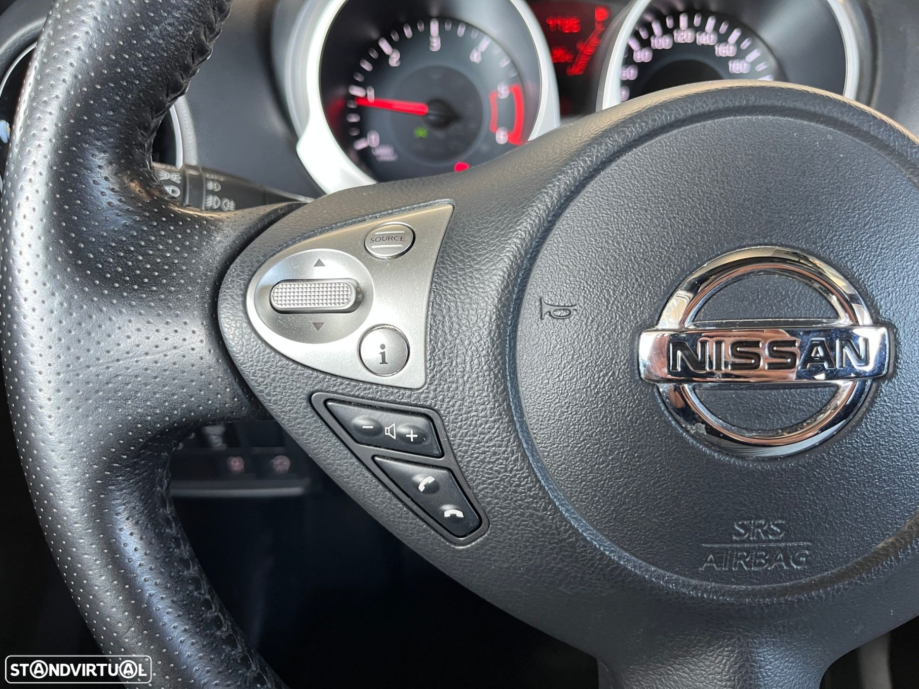 Nissan Juke 1.5 dCi N-Connecta - 22