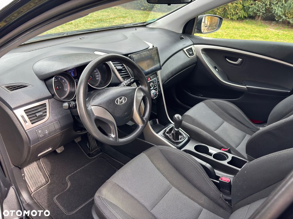 Hyundai i30 1.4 Comfort - 19