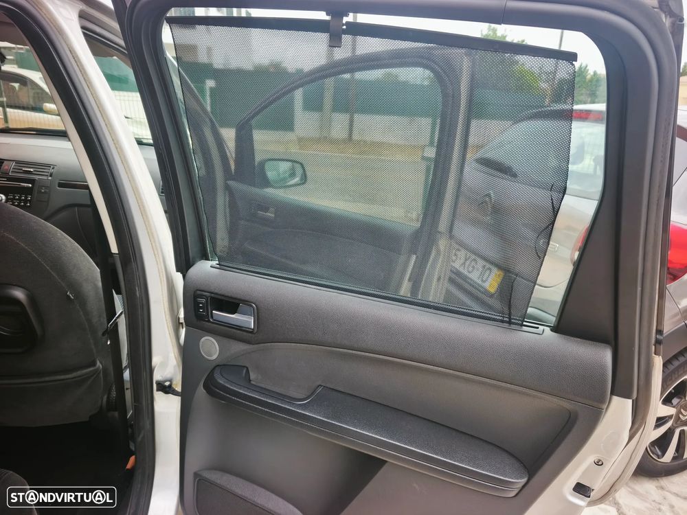 Ford C-Max - 7