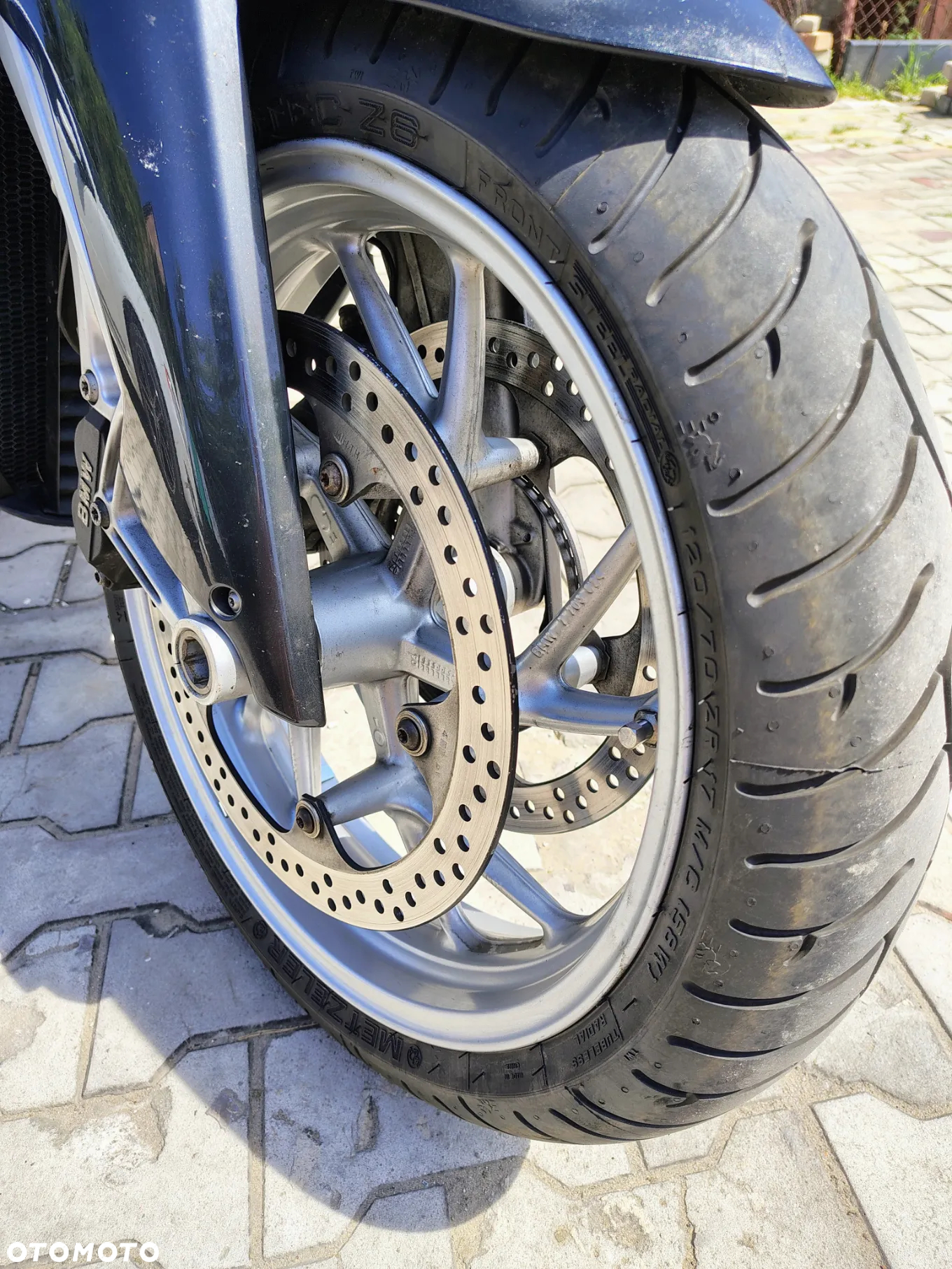 BMW K - 9