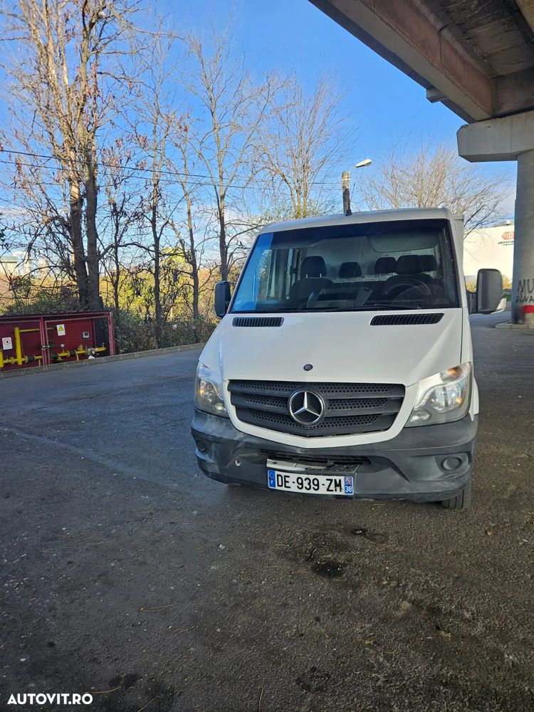 Mercedes-Benz Sprinter - 9
