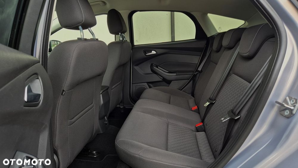 Ford Focus 1.0 EcoBoost Titanium - 14