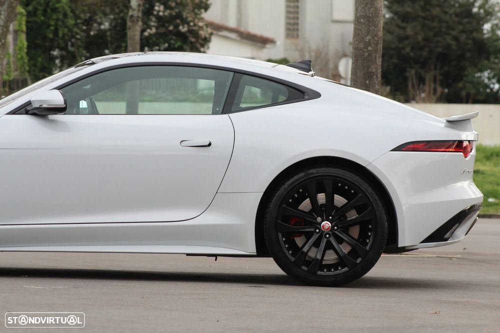 Jaguar F-Type 2.0 i4 R-Dynamic Black - 20