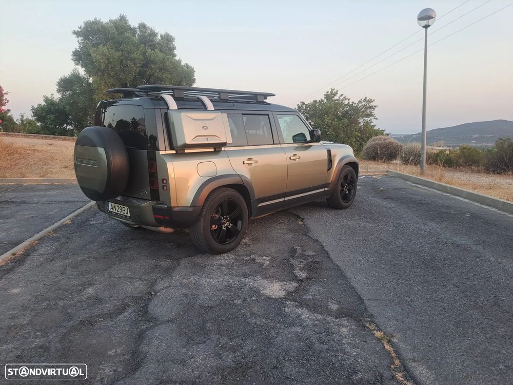 Land Rover Defender 110 D240 First Edition - 8