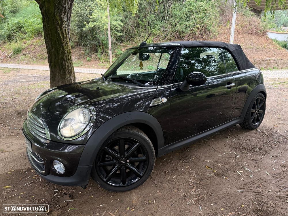 MINI Cabrio Cooper D - 2