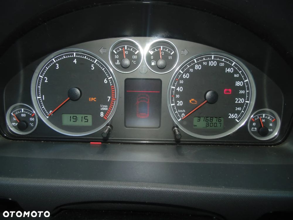 Seat Alhambra 2.8 VR6 Sport 4x4 - 12