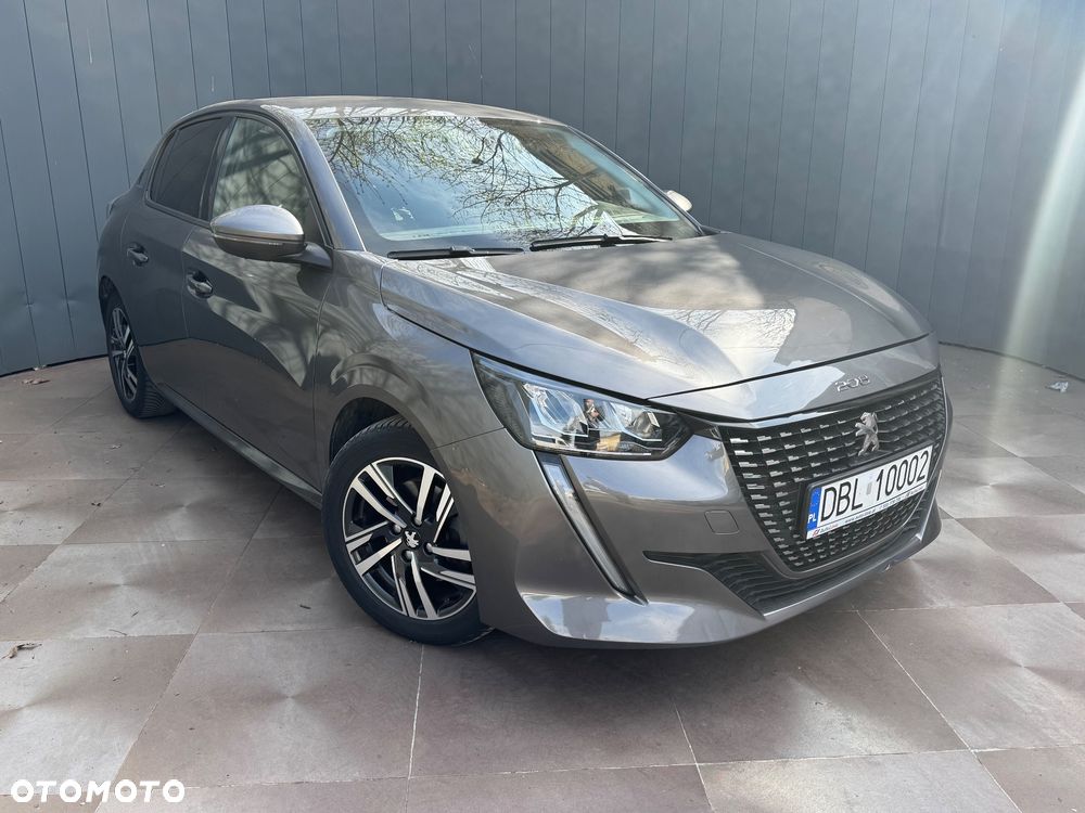 Peugeot 208 - 3