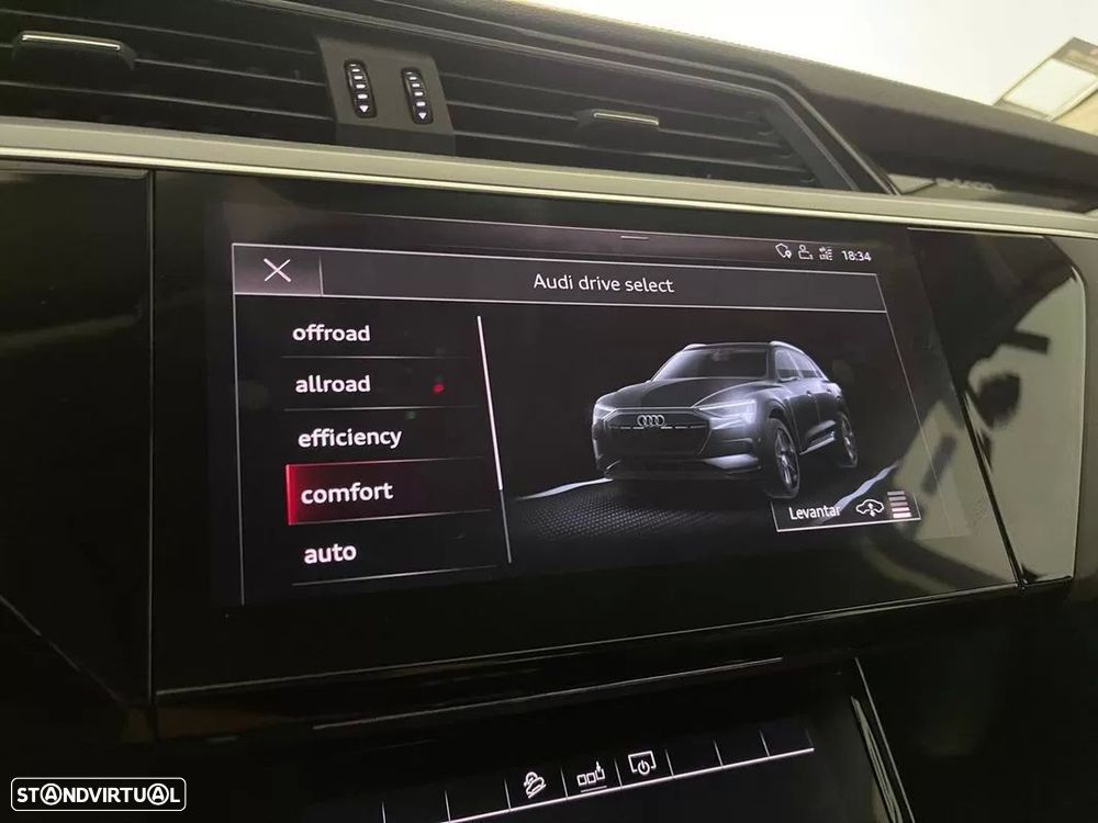Audi e-tron 50 quattro Advanced - 30
