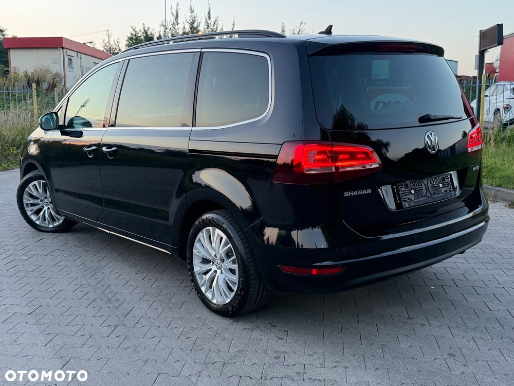 Volkswagen Sharan 2.0 TDI DSG (BlueMotion Technology) Highline - 4