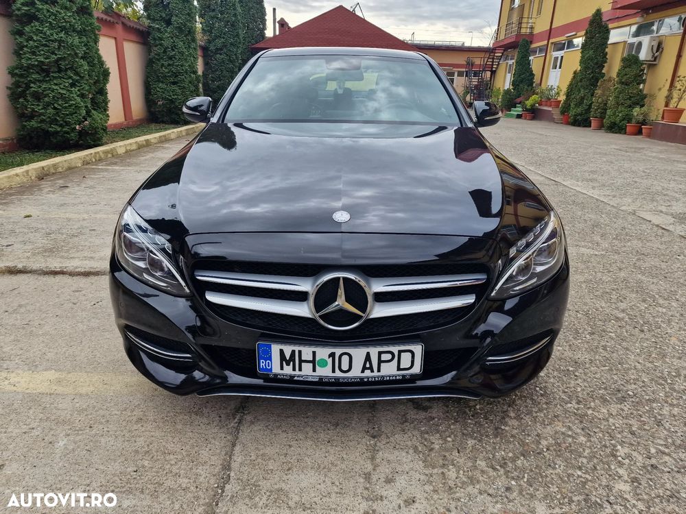 Mercedes-Benz C 250 (BlueTEC) d 4Matic 7G-TRONIC Avantgarde - 2
