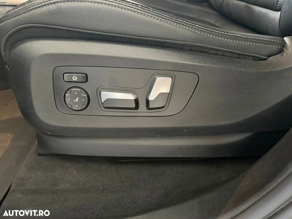 BMW X5 xDrive40i - 11