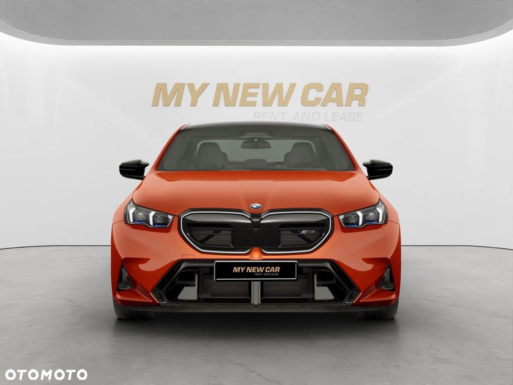 BMW M5 xDrive - 15