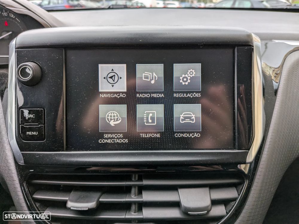 Peugeot 2008 1.2 PureTech Style - 13