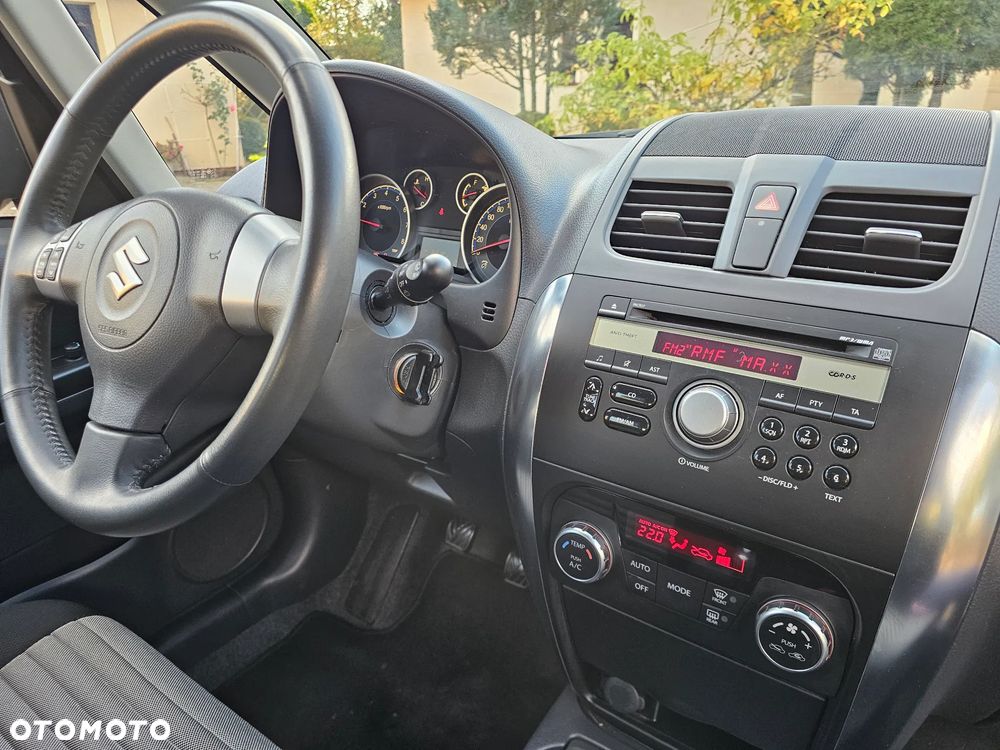 Suzuki SX4 - 17