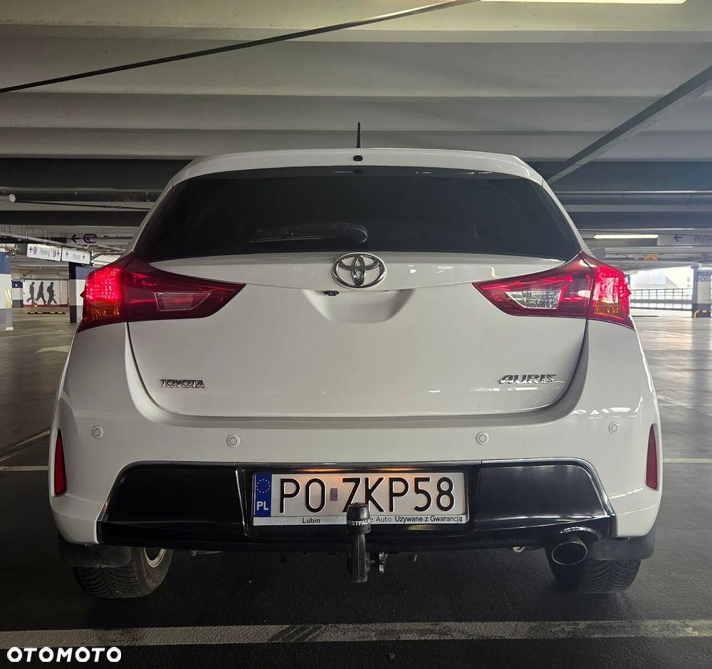 Toyota Auris 1.6 Premium + - 13