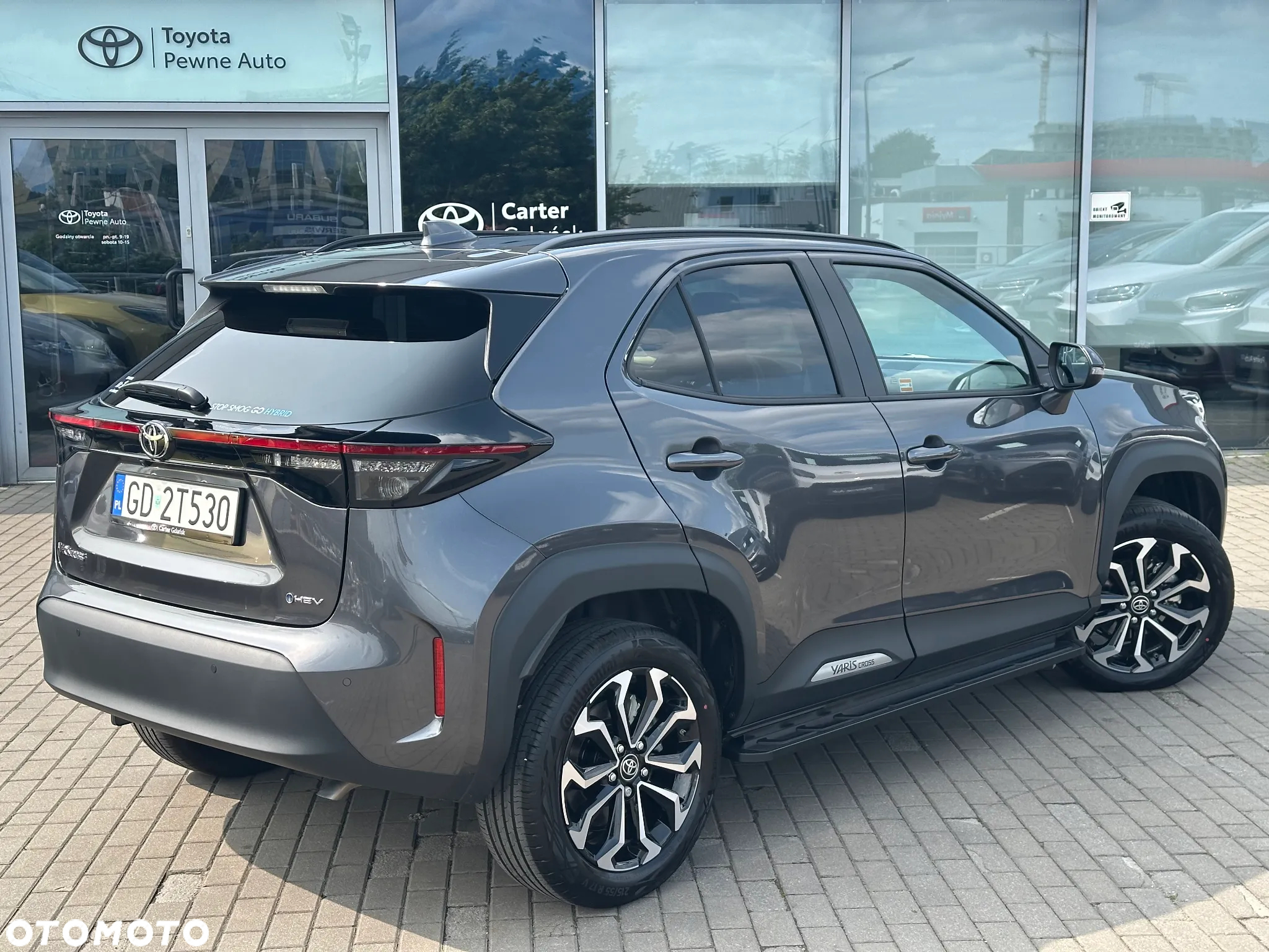 Toyota Yaris Hybrid 1.5 Style - 4
