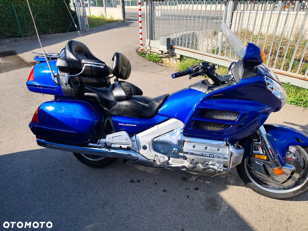 Honda GL - 33