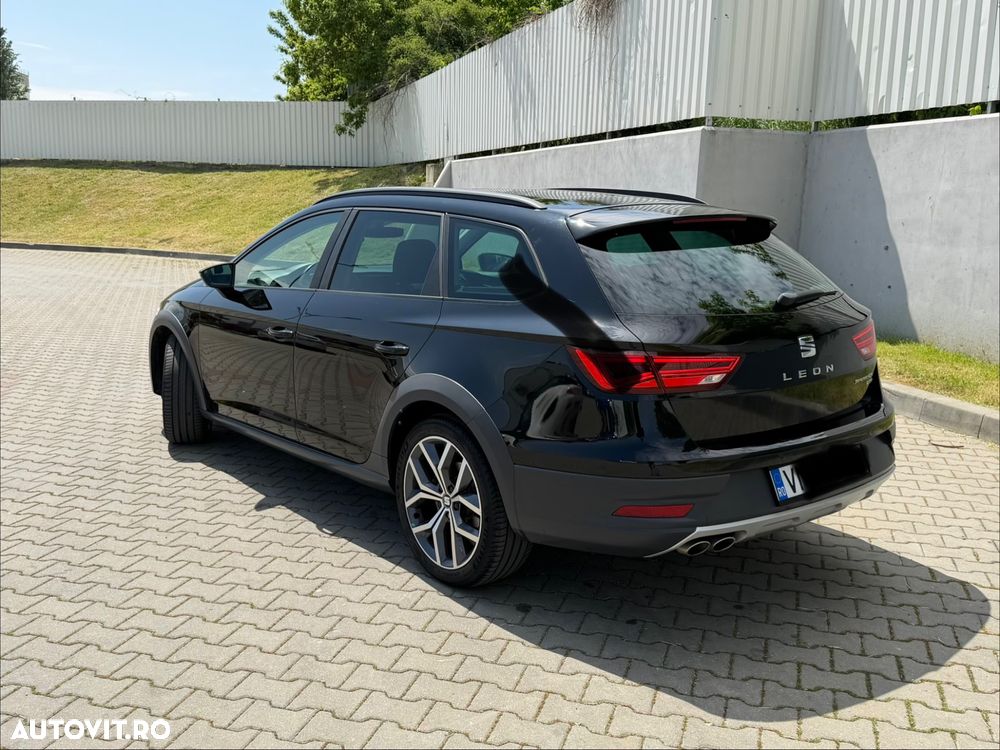 Seat Leon 2.0 TDI Start&Stop 4DRIVE DSG X-Perience - 3
