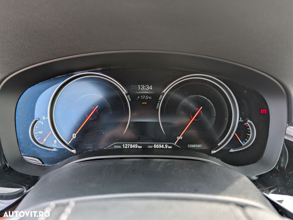 BMW Seria 5 530i xDrive AT - 9