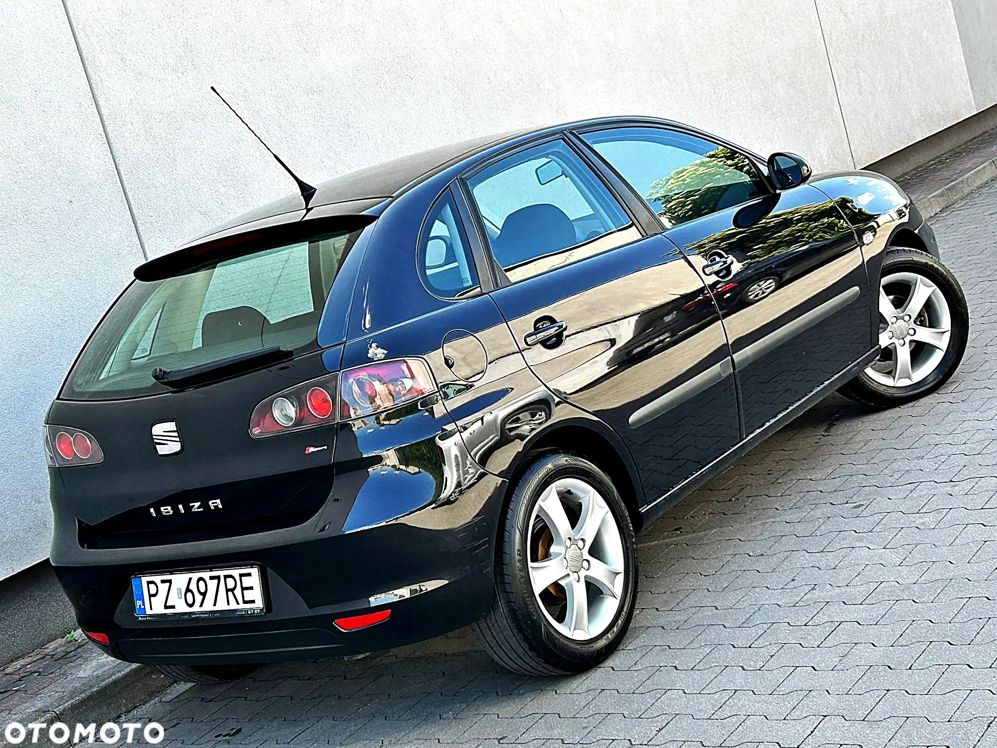 Seat Ibiza 1.4 16V Sport Edition - 19