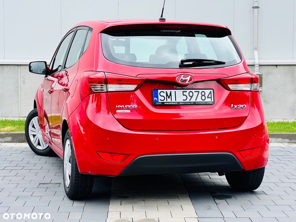 Hyundai ix20 1.4 Trend - 14