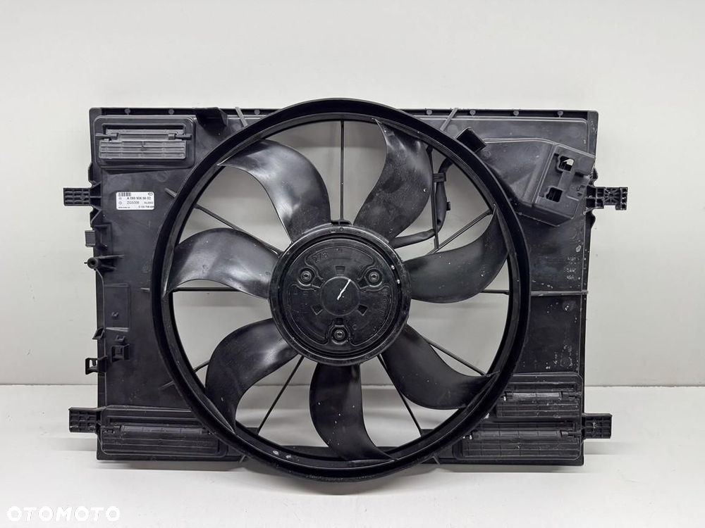 Wentylator Chłodnicy  Mercedes eqe  A0999065602 - 1
