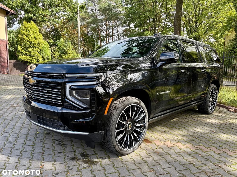 Chevrolet Suburban - 1