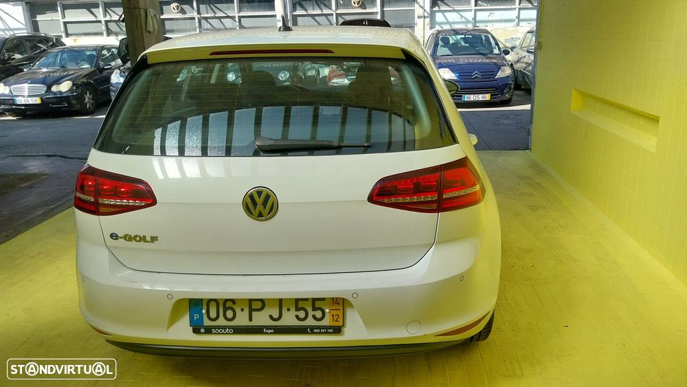 VW e-Golf AC/DC - 21