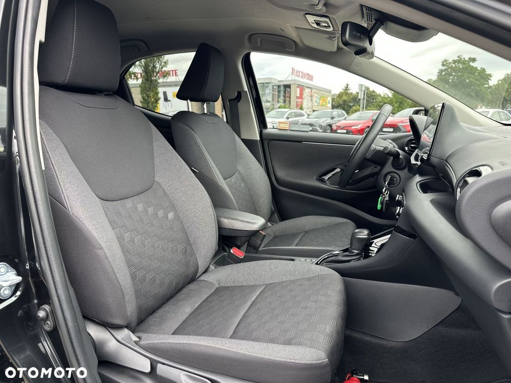 Toyota Yaris Hybrid 1.5 Style - 9
