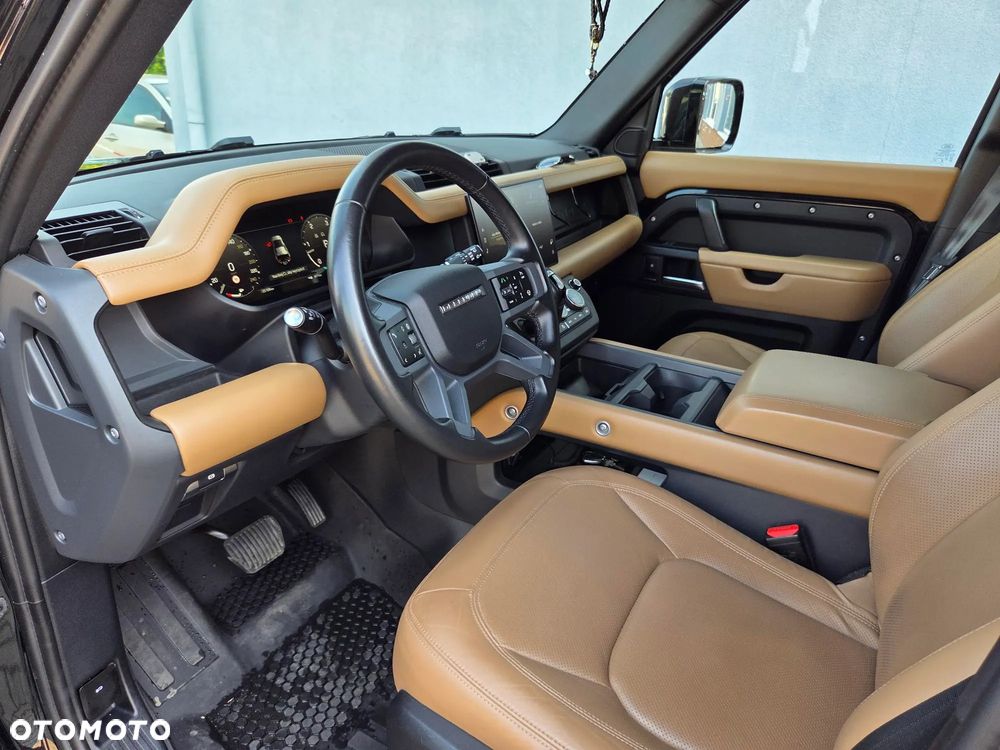 Land Rover Defender 3.0 D250 mHEV X-Dynamic HSE - 13