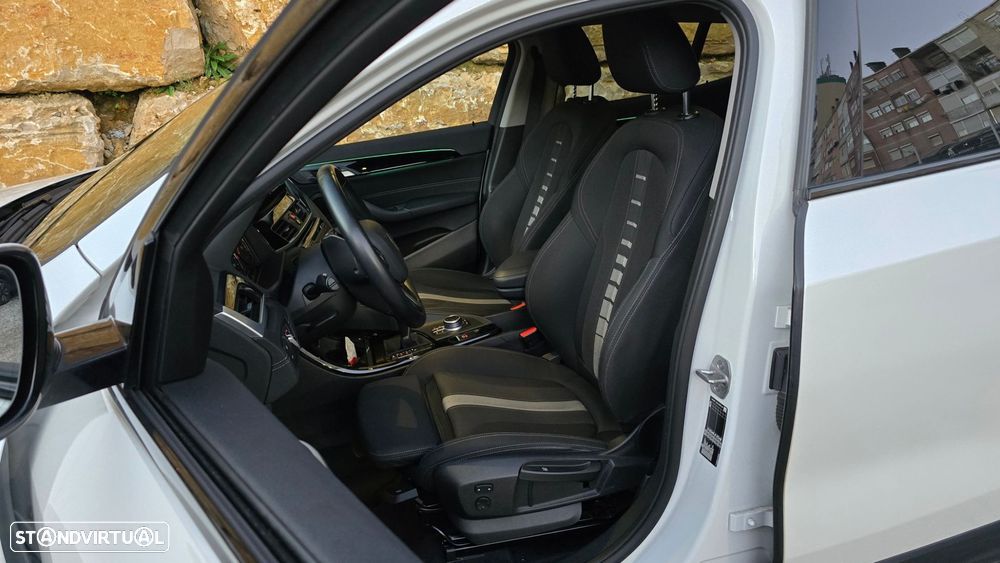 BMW X2 18 d sDrive Auto Advantage - 38