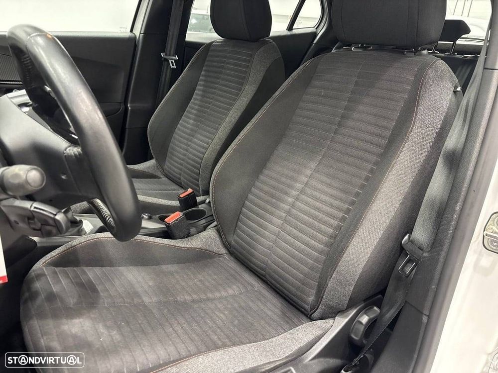 Peugeot 2008 1.2 PureTech Active - 9