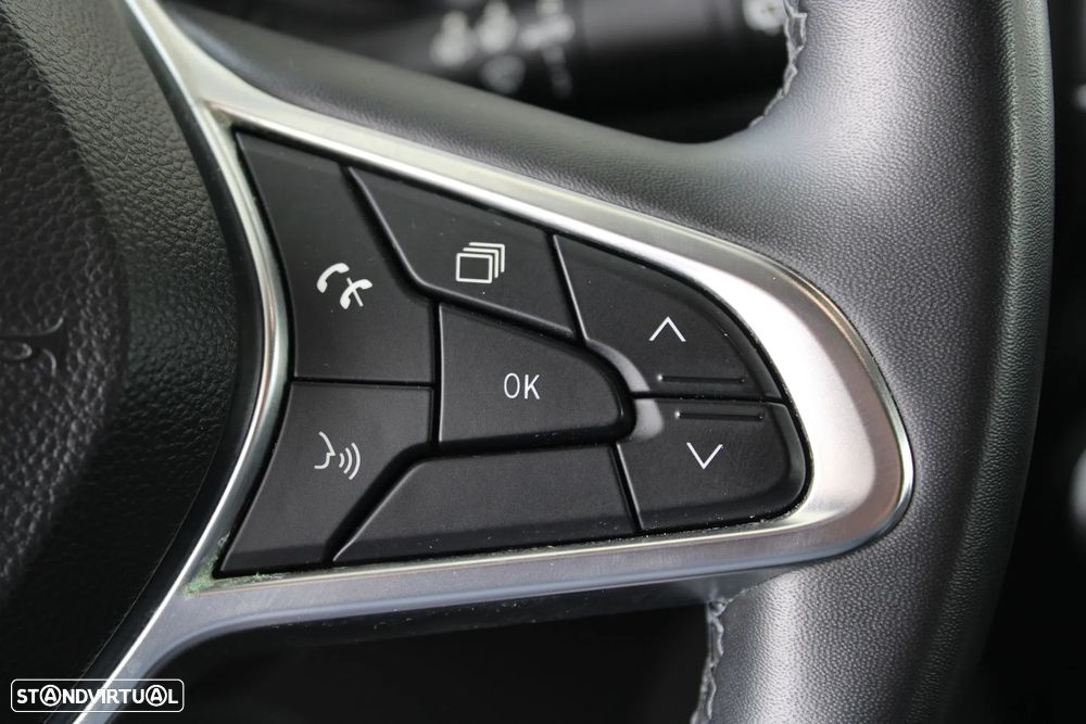 Renault Captur 1.0 TCe Techno Bi-Fuel - 15