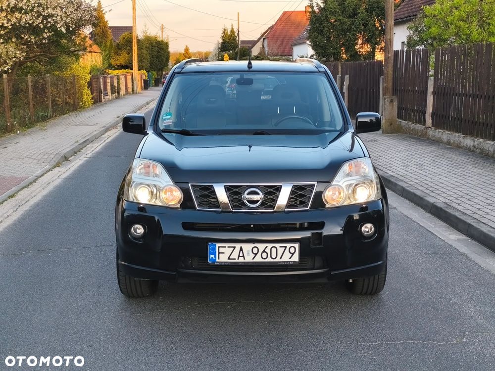 Nissan X-Trail 2.0 dCi 4x4 DPF Platinum - 6