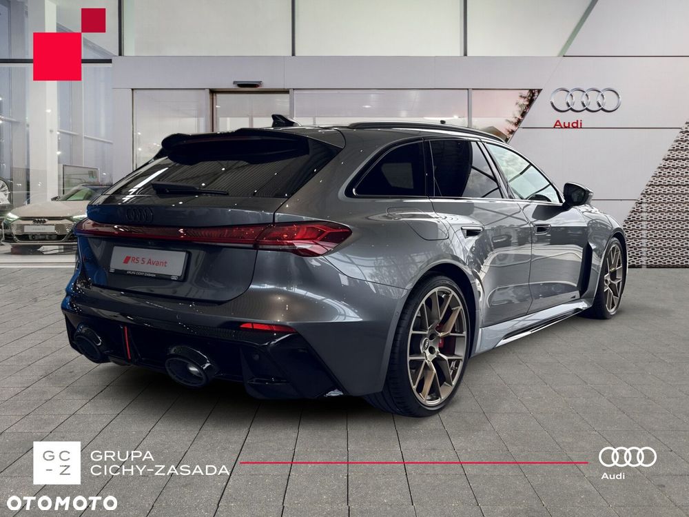 Audi RS5 Avant - 6