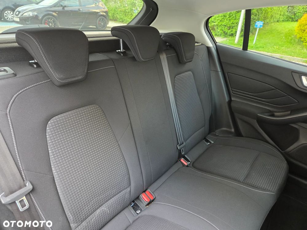 Ford Focus 1.0 EcoBoost Active Business - 13