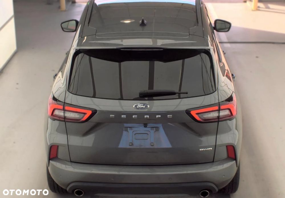Ford Escape - 4