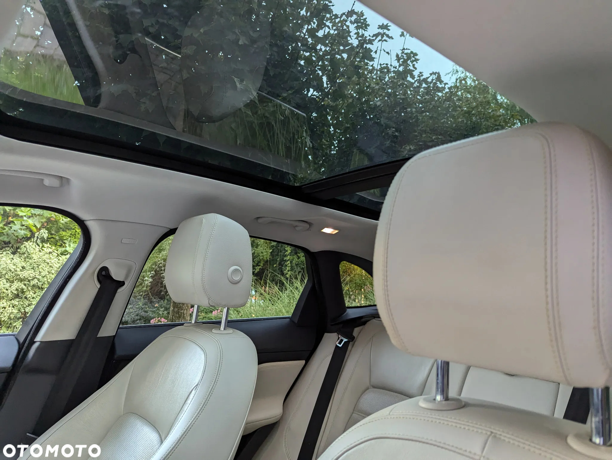 Jaguar F-Pace 2.0 i4D AWD Prestige - 17