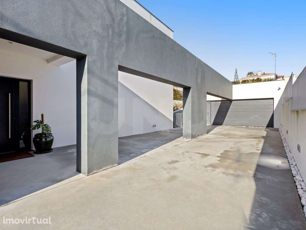 Moradia T4, para venda, na Ericeira - Grande imagem: 5/37