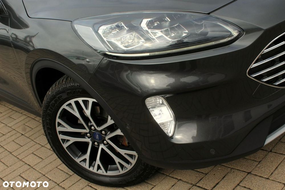 Ford Kuga 2.0 EcoBlue 4x4 TITANIUM X - 34