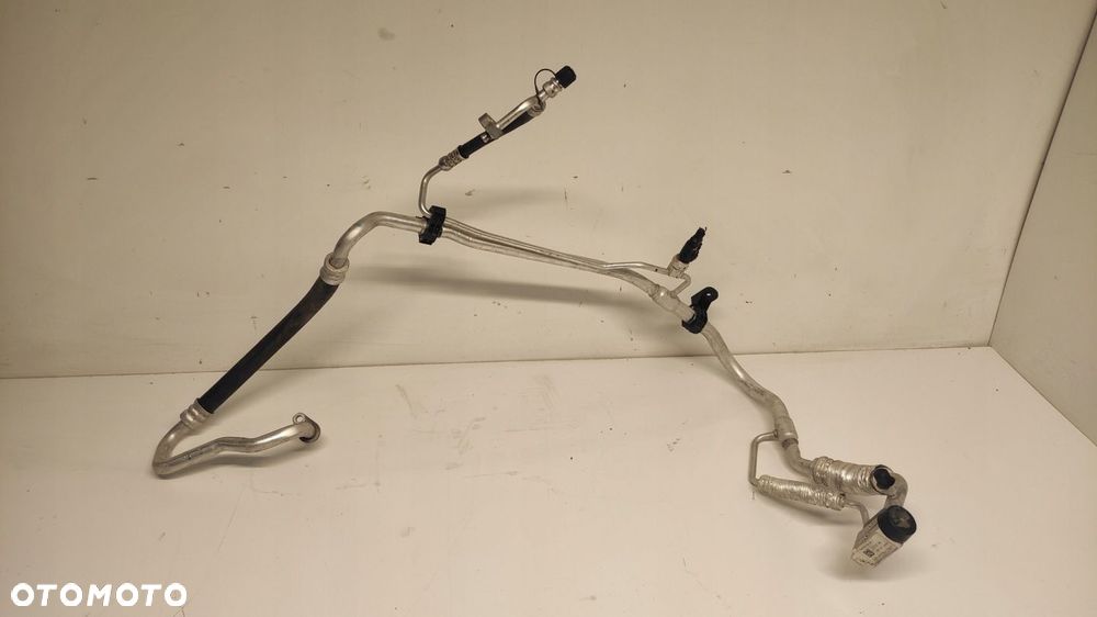 PRZEWÓD KLIMATYZACJI DŁUGI HYUNDAI TUCSON IV 1.6T-GDI 97775-CZ001 21-23 - 2