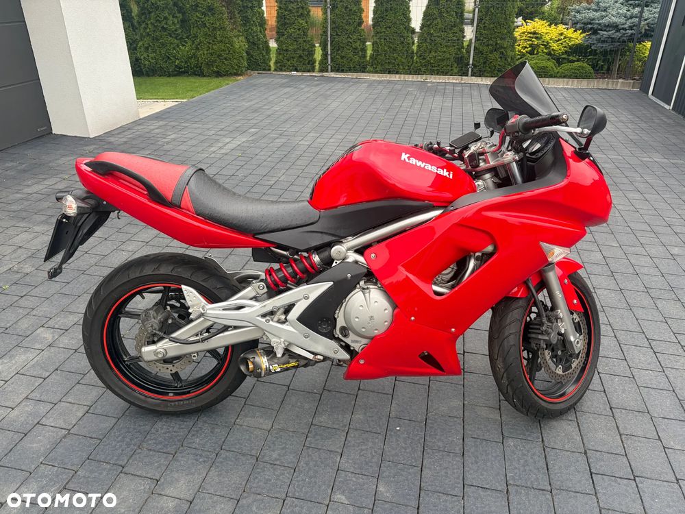 Kawasaki ER - 5
