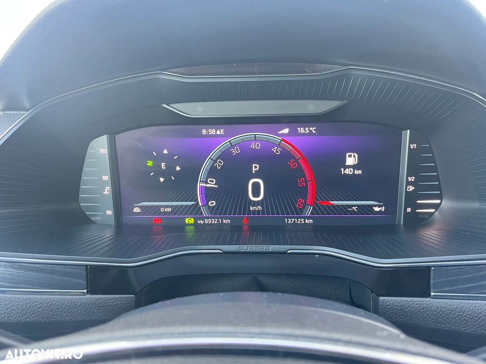 Skoda Superb 2.0 TDI DSG Style - 17