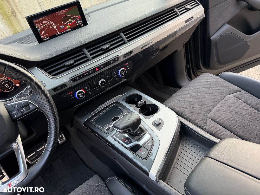 Audi Q7 - 21