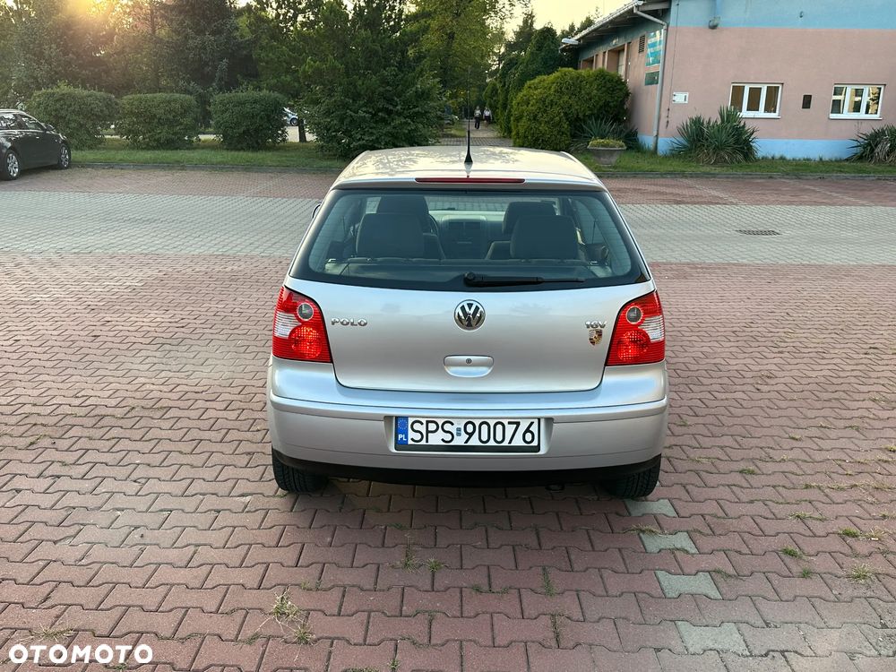 Volkswagen Polo 2004 photo 5
