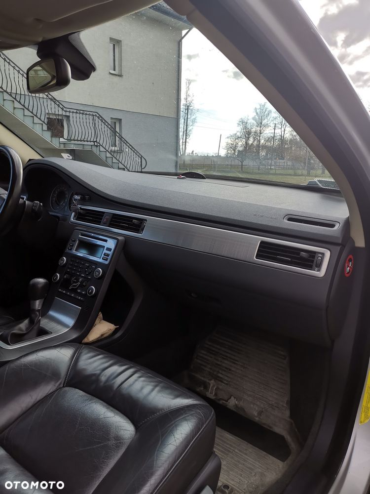 Volvo V70 2.0D Momentum - 5