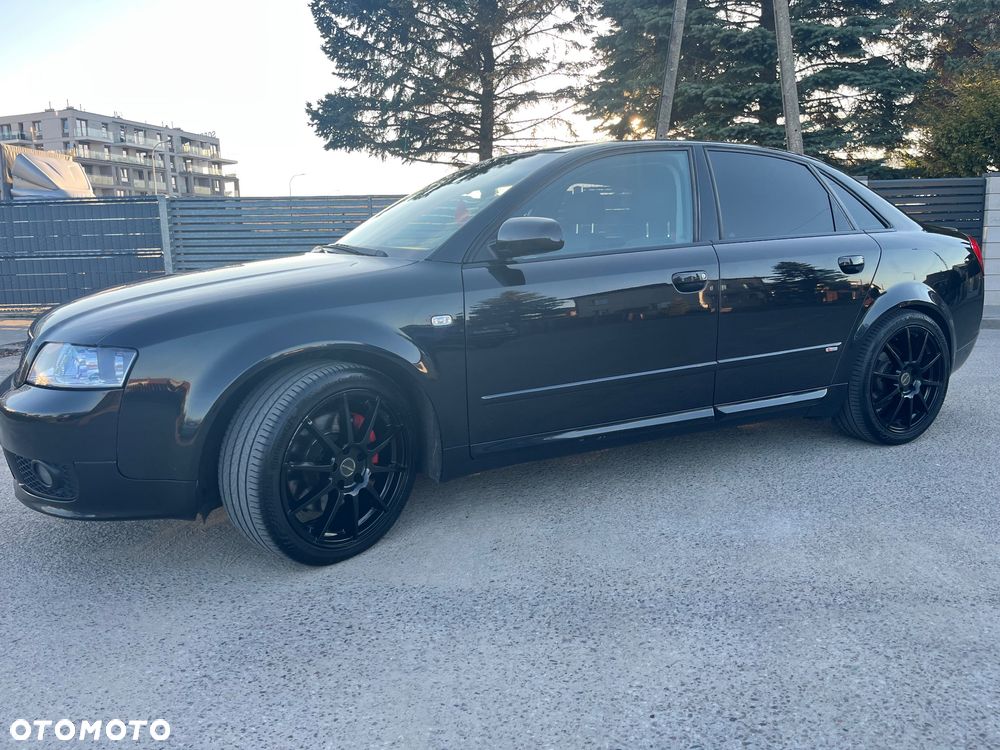 Audi A4 Limousine - 5